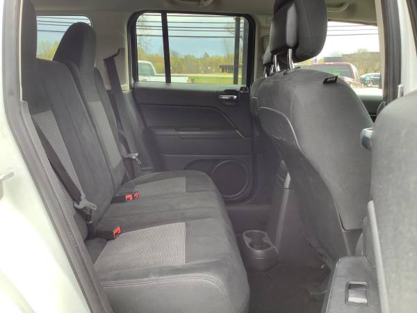 Clean Carfax! 2014 Jeep Patriot Latitude! 4x4! Nice! for sale in Ortonville, OH – photo 18