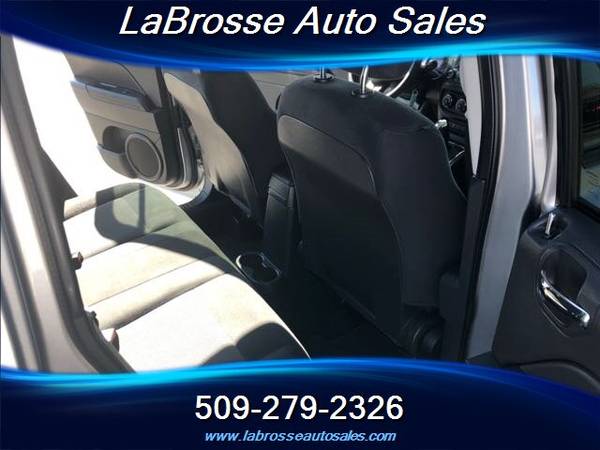 2015 Jeep Patriot Altitude 4WD only 74k miles 1 owner local - cars & for sale in Greenacres, WA – photo 14