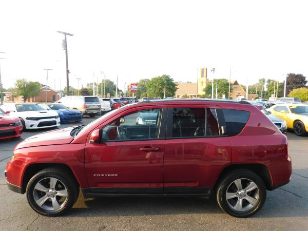 2017 JEEP COMPASS LATITUDE**SUPER CLEAN**LOW MILES**FINANCING... for sale in redford, MI – photo 5