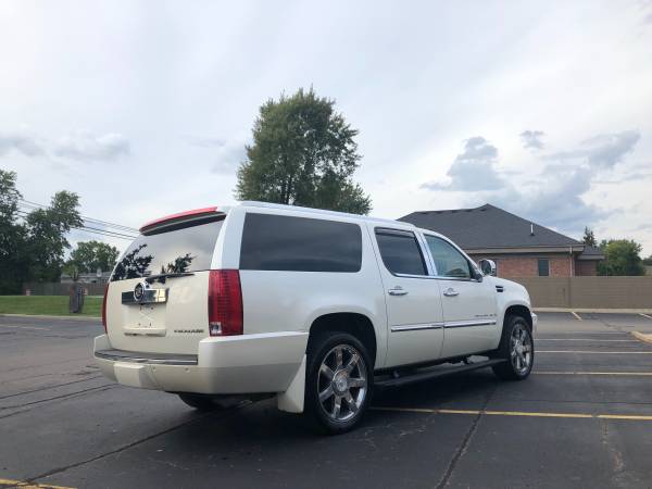 2008 CADILLAC ESCALADE ESV LUXURY NAV BACK UP CAM DOUBLE DVD MOONROOF for sale in Madison Heights, MI – photo 5