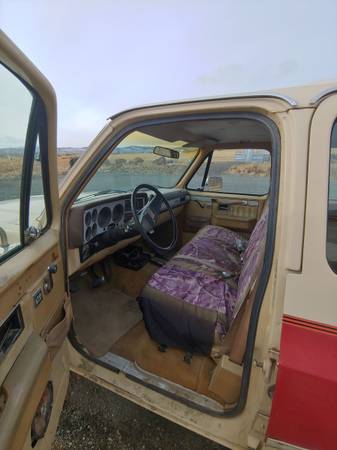 1985 gmc suburban - cars & trucks - by owner - vehicle automotive sale for sale in Baker City, OR – photo 2