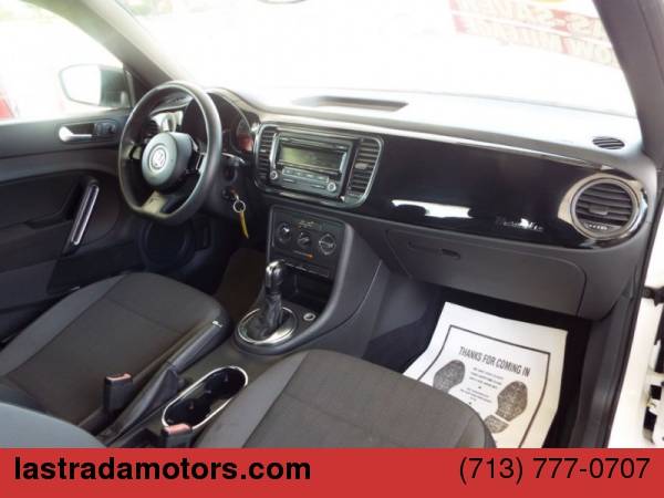 2013 Volkswagen Beetle Coupe 2dr Auto 2.5L Entry 100% IN-HOUSE... for sale in Houston, TX – photo 12