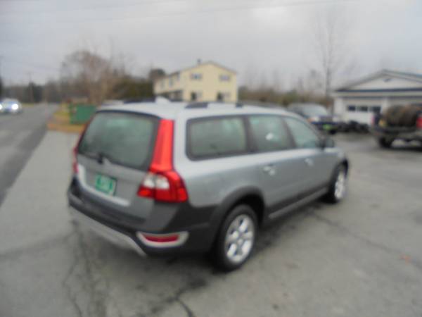 2009 Volvo XC70 3.2 Wagon 4-Door Southern Vehicle No Rust!! - cars &... for sale in Derby vt, VT – photo 5