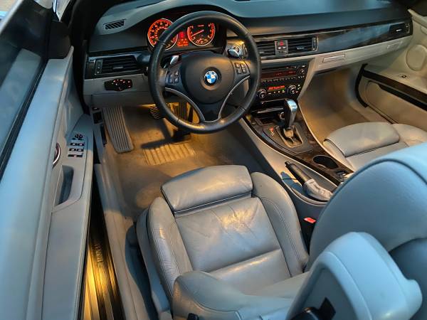 2009 BMW 3 Series 328i Excellent Condition - cars & trucks - by... for sale in Englewood, CO – photo 14