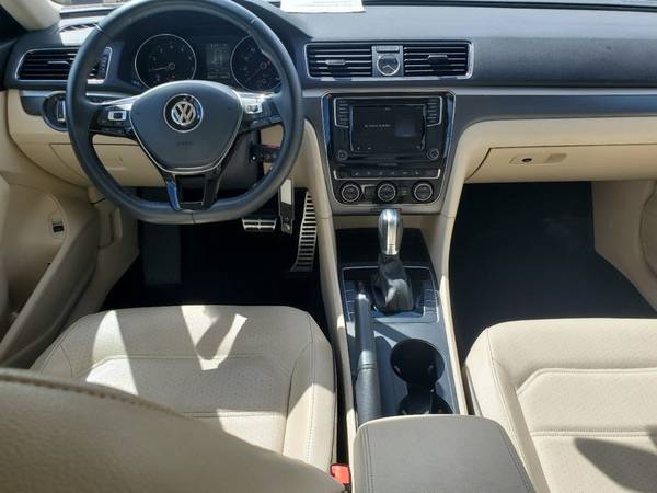 2017 *Volkswagen* *Passat* *R-Line w/Comfort Pkg Automa for sale in Coconut Creek, FL – photo 20