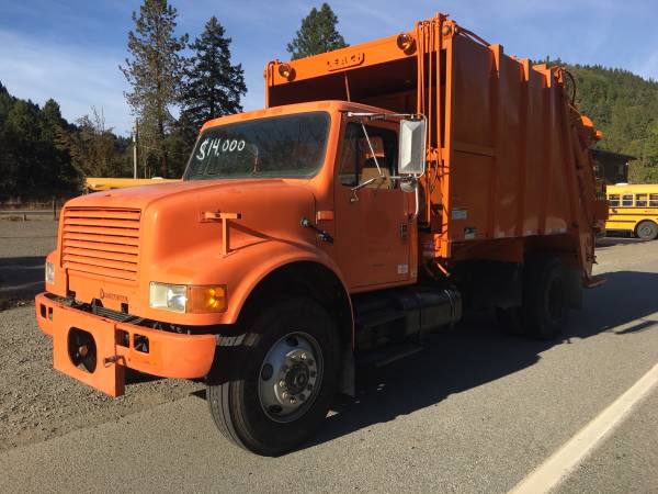 International garbage trash truck - cars & trucks - by dealer -... for sale in Wolf creek, CA – photo 4