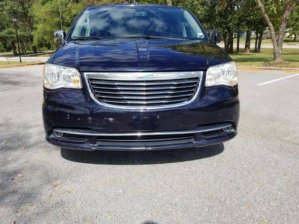 2011 Chrysler Town Country Touring-L -GUARANTEED FINANCING for sale in Wentzville, MO – photo 2
