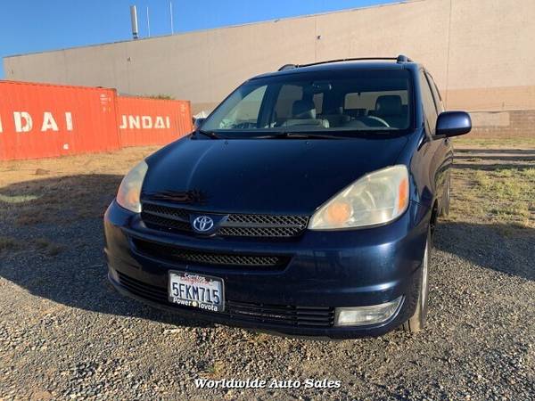 2004 Toyota Sienna XLE Limited AWD 5-Speed Automatic for sale in Sacramento , CA – photo 5
