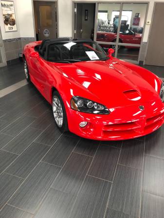 2003 Dodge Viper - cars & trucks - by owner - vehicle automotive sale for sale in Champaign, IL – photo 3