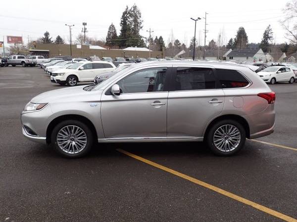 2019 Mitsubishi Outlander PHEV 4x4 4WD Electric SEL SUV for sale in Milwaukie, OR – photo 4