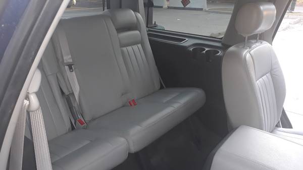Lincoln Navigator ... 124, xxx miles ... 3rd row LEATHER . ZERO accide for sale in Hurst, TX – photo 17