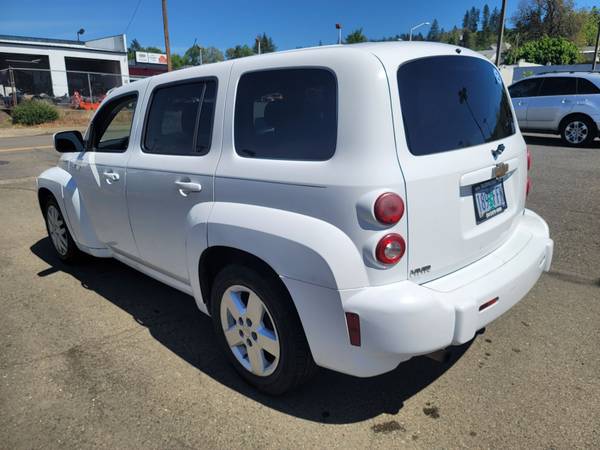 2011 Chevrolet HHR (Clean Title - Automatic) - - by for sale in Roseburg, OR – photo 4