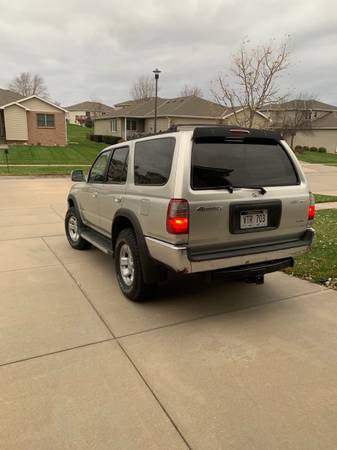 1999 Toyota 4 Runner - cars & trucks - by owner - vehicle automotive... for sale in Lincoln, NE – photo 6