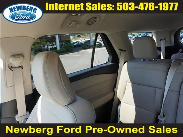 2020 Ford Explorer XLT - - by dealer - vehicle for sale in Newberg, OR – photo 12