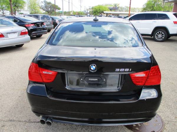 2009 BMW 3-Series 328xi - - by dealer - vehicle for sale in McHenry, IL – photo 7