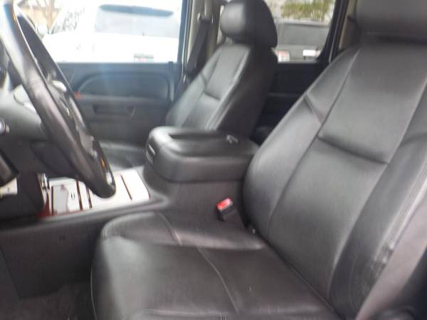 2013 Chevrolet Suburban LTZ 4X4, LEATHER, DVD, NAVI, 3RD ROW SEAT for sale in Virginia Beach, VA – photo 16