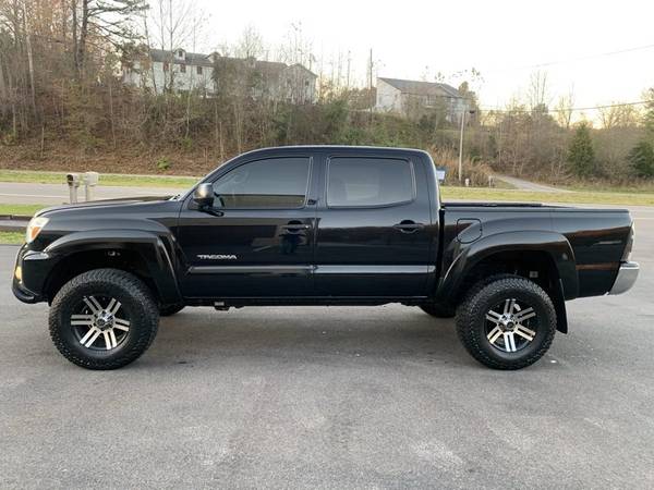 2013 TOYOTA TACOMA SR5 * 4X4 * Towing Pkg * Brand New Tires * SALE *... for sale in Sevierville, TN – photo 6