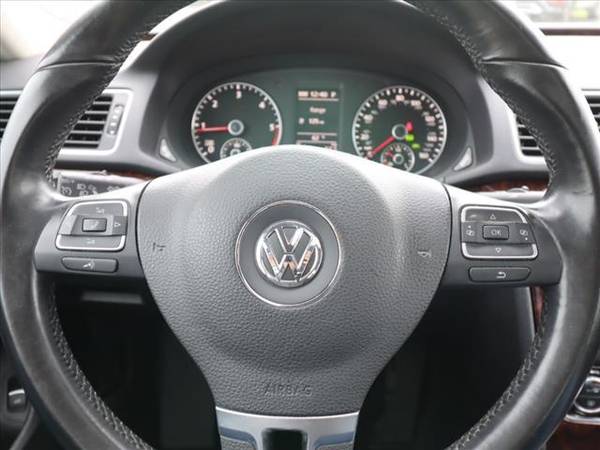 2013 Volkswagen Passat TDI SEL Premium - sedan for sale in Grand Blanc, MI – photo 21