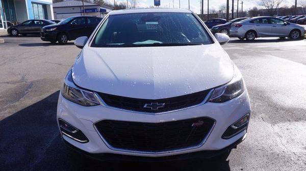 2018 Chevrolet Cruze - - by dealer - vehicle for sale in Milford, OH – photo 8