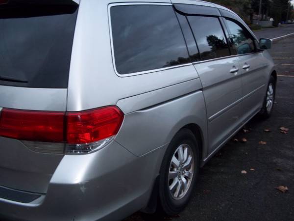 2008 HONDA ODYSSEY 8 SEATS!!! - cars & trucks - by owner - vehicle... for sale in Medford, OR – photo 4