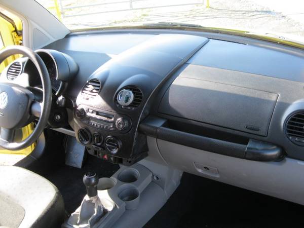 ***2000 VW BUG New Beetle GLS*** TURBO--5 Speed Manual for sale in Finchville, KY – photo 13