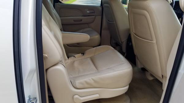 2007 CADILLAC ESCALADE ESV - cars & trucks - by dealer - vehicle... for sale in Slidell, MS – photo 6