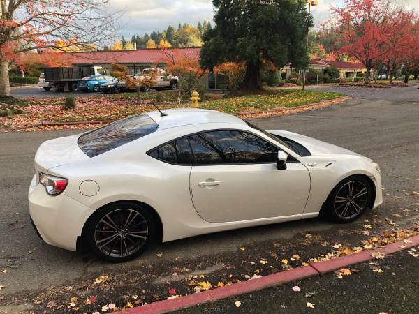 2013 Scion FR-S --6speed, Clean title, Sporty, low miles-- - cars &... for sale in Kirkland, WA – photo 4