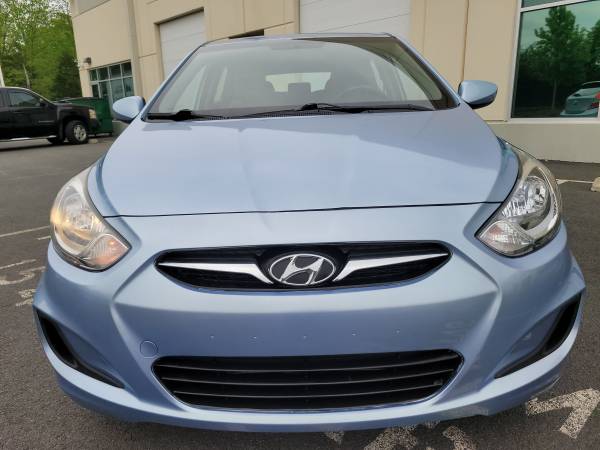 2012 Hyundai Accent SE - - by dealer - vehicle for sale in Sterling, District Of Columbia – photo 2