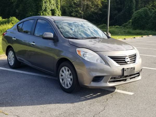 2012 Nissan Versa SV *** 109K **** Automatic - cars & trucks - by... for sale in Hyattsville, District Of Columbia – photo 2