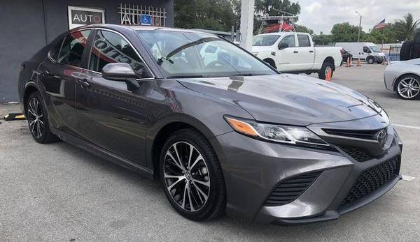 2020 Toyota Camry SE Sedan 4D LARGE SELECTION OF CARS - cars & for sale in Miami, FL – photo 2