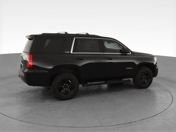 2019 Chevy Chevrolet Tahoe LT Sport Utility 4D suv Black - FINANCE -... for sale in Cleveland, OH – photo 12