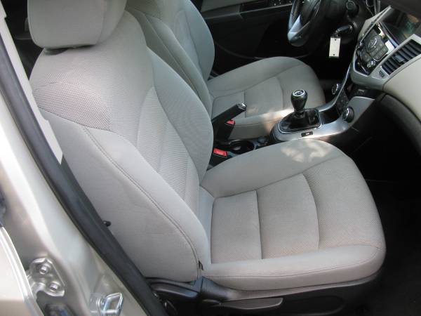 2013 CHEVY CRUZE ECO...4CYL 6SPD MANAUL..ENJOY 4O+ MPG!!!! for sale in Knoxville, TN – photo 10