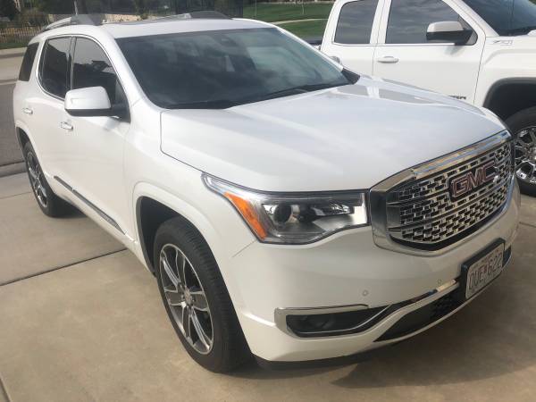 2019 GMC Acadia Denali fwd w/2,078 miles - cars & trucks - by owner... for sale in Cherryvale, KS – photo 3