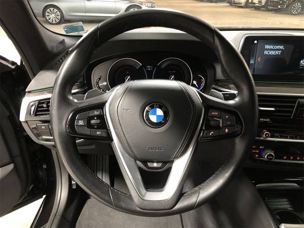 2018 BMW 5 Series 530i xDrive - - by dealer - vehicle for sale in Buffalo, NY – photo 18