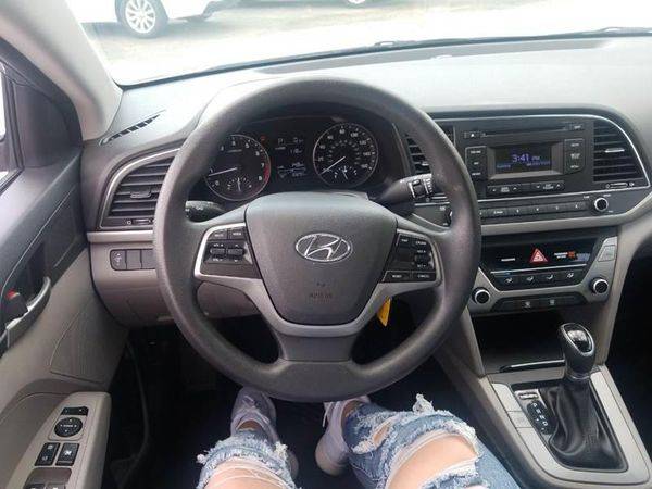 2017 Hyundai Elantra SE 4dr Sedan 6A (US) for sale in Stockbridge , GA – photo 16