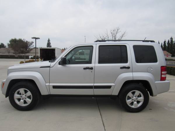 2012 JEEP LIBERTY SUV 2WD ONLY 46K MILES - - by for sale in Oakdale, CA – photo 4
