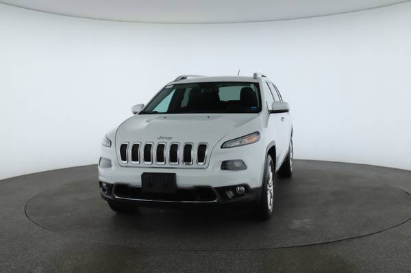 2014 Jeep Cherokee 4WD 4dr Limited - cars & trucks - by dealer -... for sale in Amityville, NY – photo 9