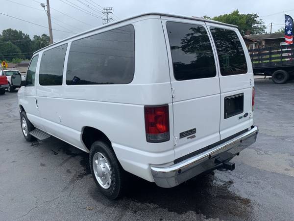 2013 Ford E-350 Passenger Van - cars & trucks - by dealer - vehicle... for sale in Knoxville, TN – photo 4