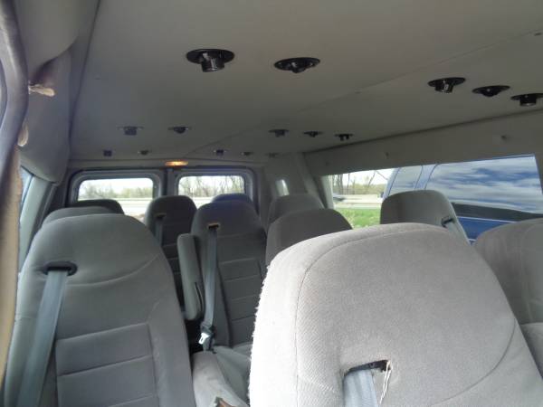 2010 FORD E-350 EXT 14-PASSENGER/CARGO VAN Give the King a Ring for sale in Savage, MN – photo 6