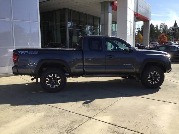 2019 Toyota Tacoma 4WD Magnetic Gray Metallic LOW PRICE - Great Car! for sale in Bend, OR – photo 7
