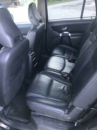 2011 Volvo XC90 - 121, 800 miles Black Great Condition - cars & for sale in Holiday, FL – photo 4