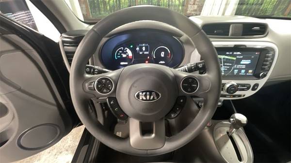 2018 Kia Soul EV Certified Electric Plus Hatchback for sale in Beaverton, OR – photo 16