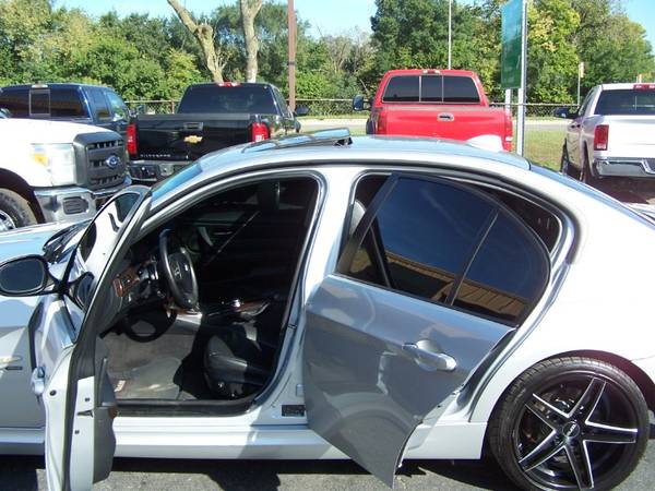 2011 BMW 328i xDRIVE AWD 4-DOOR SEDAN 6CYL CLEAN LOADED LOWER MILEAGE for sale in Joliet, IL – photo 6