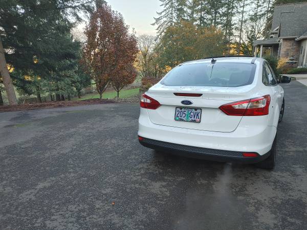 2013 Ford Focus - cars & trucks - by owner - vehicle automotive sale for sale in Turner, OR – photo 4