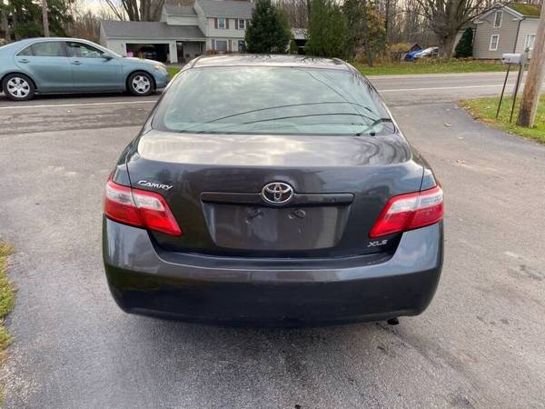 2009 Toyota Camry XLE Grey Leather Clean Heated seats... for sale in Spencerport, NY – photo 6