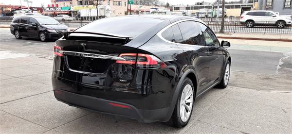 2018 Tesla Model X 75D AWD - - by dealer - vehicle for sale in elmhurst, NY – photo 6