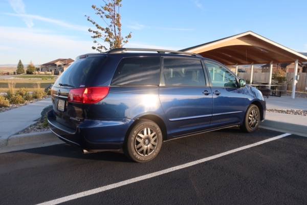 2006 Toyota Sienna LE - cars & trucks - by owner - vehicle... for sale in Mills, WY – photo 3
