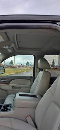 2011 Chevrolet Tahoe - Financing Available! - cars & trucks - by... for sale in Kalispell, MT – photo 16