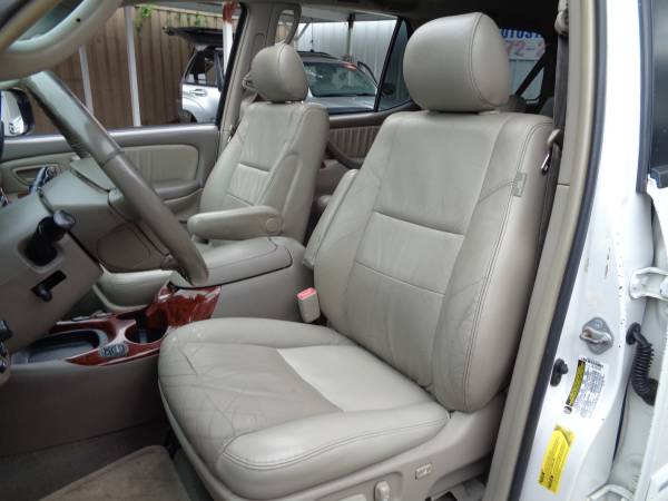 2005 Toyota Sequoia Limited Good Condition No Accident Low Mileage for sale in DALLAS 75220, TX – photo 12