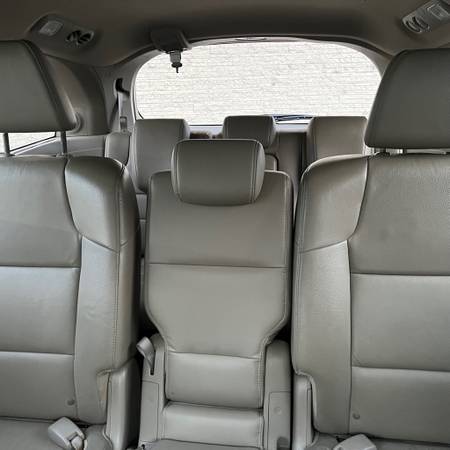 2014 HONDA ODYSSEY TOURING ELITE - - by dealer for sale in Cleveland, OH – photo 19